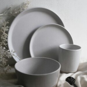 Ceramic Tableware set of 4 - Minimalist Handcrafted Stoneware